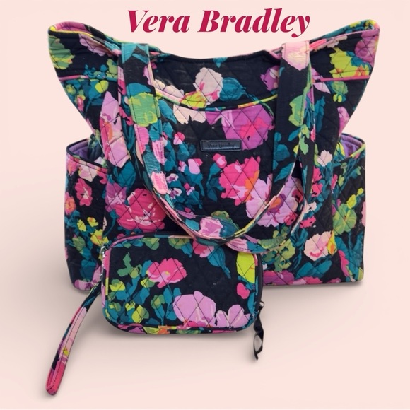 Vera Bradley Handbags - 𝐕𝐄𝐑𝐀 𝐁𝐑𝐀𝐃𝐋𝐄𝐘 𝐇𝐈𝐋𝐎 𝐌𝐄𝐀𝐃𝐎𝐖 𝐂𝐎𝐋𝐋𝐄𝐂𝐓𝐈𝐎𝐍 𝐓𝐎𝐓𝐄/𝐌𝐀𝐓𝐂𝐇𝐈𝐍𝐆 𝐖𝐀𝐋𝐋𝐄𝐓 𝐒𝐄𝐓